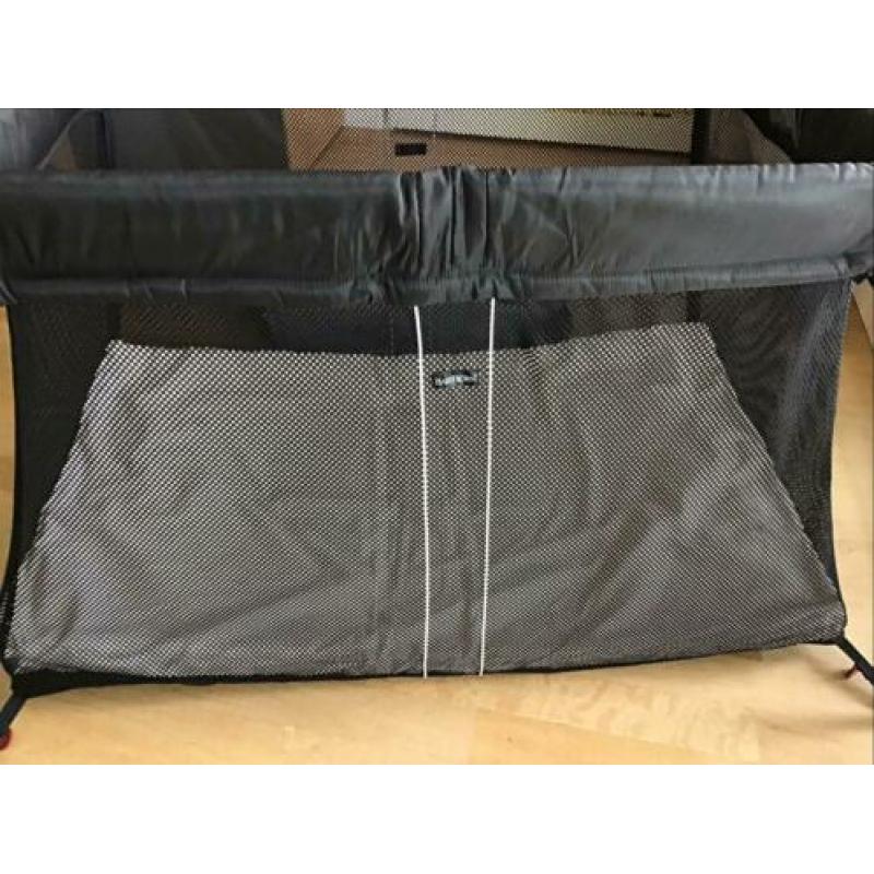 Baby Björn bed / reisbed / campingbed lichtgewicht