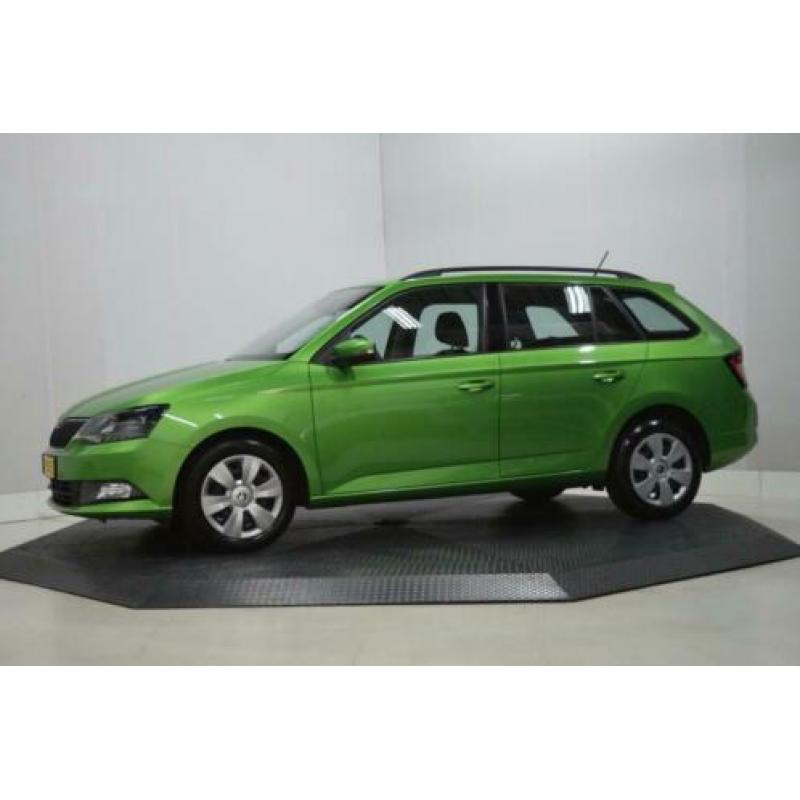 Skoda Fabia Combi 1.0 Ambition Airco, Cruise, Parkeersensore