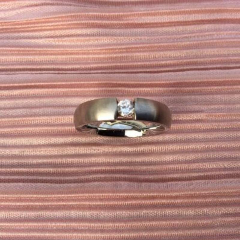 FL PARIS RING mat-zilver Maat 18 verguld staal met zirkonia