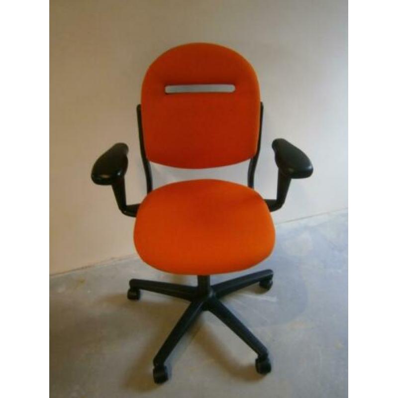 Bureaustoelen ARBO goedgekeurd