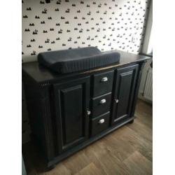 Complete babykamer commode, kast, ledikant