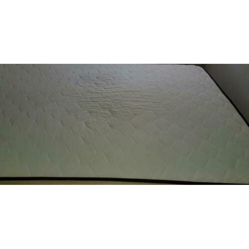 TE KOOP 2 persoon matras 160x200 c