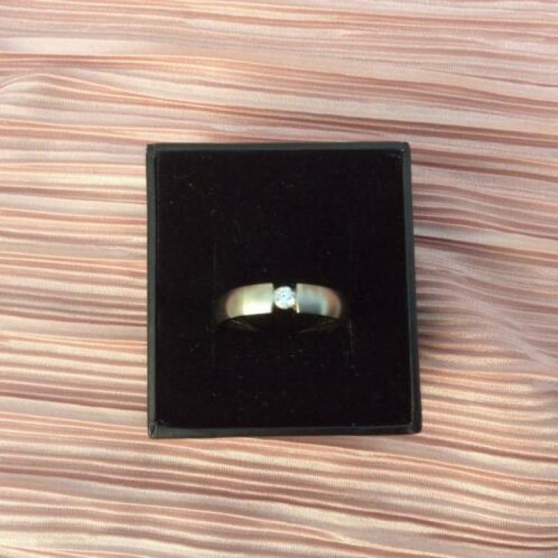 FL PARIS RING mat-zilver Maat 18 verguld staal met zirkonia