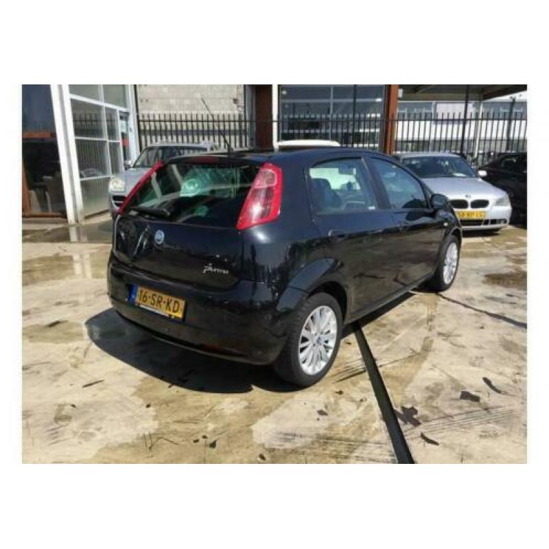 Fiat Punto 1.4 16v Dynamic