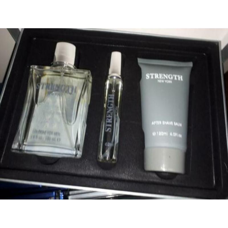 44x Parfum heren cadeau sets partij handel NIEUW