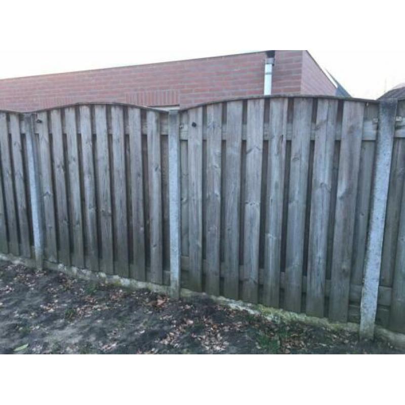 Luxe schutting Beton Hout combinatie +- 21 meter 21m