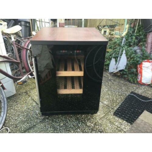 Aircool wine cabinet wijnkoeler