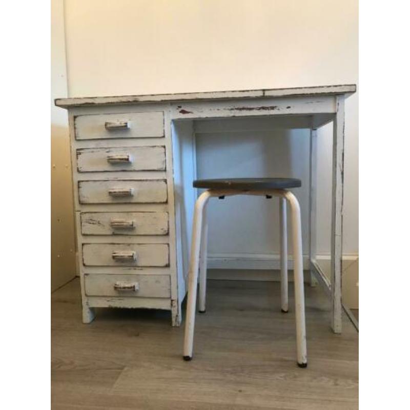 Houten bureau kind