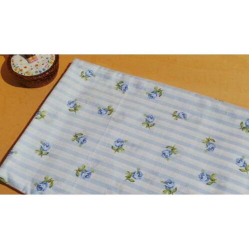 128) 150x100cm Katoenen Stof Blauwe Rozen en Strepen