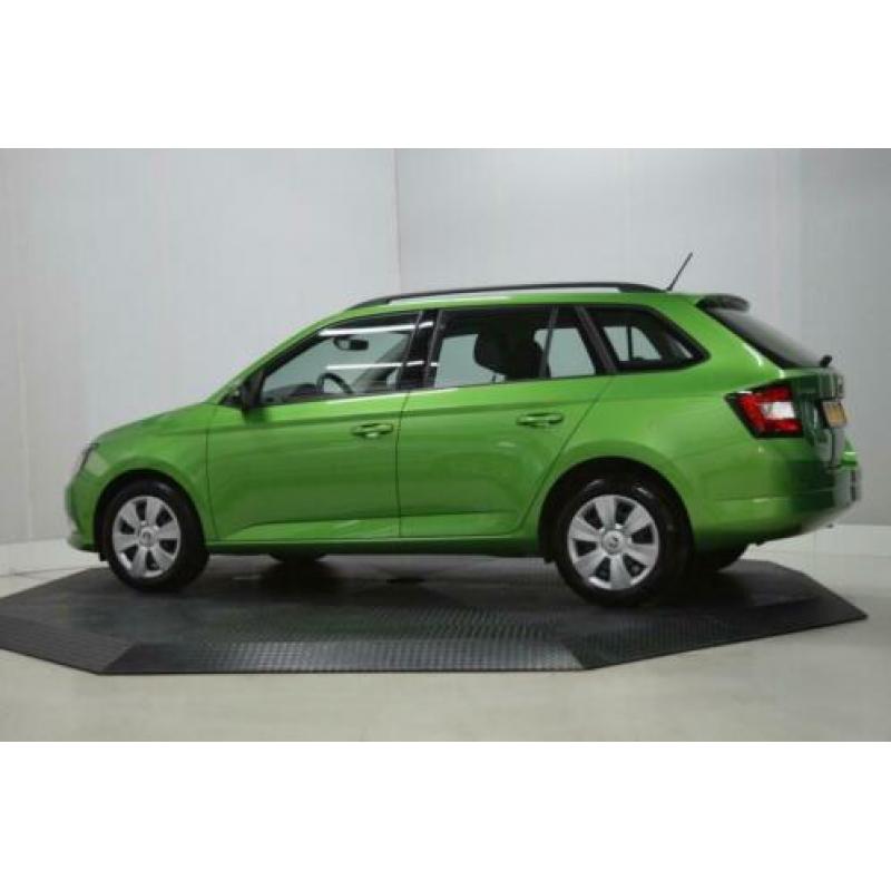 Skoda Fabia Combi 1.0 Ambition Airco, Cruise, Parkeersensore