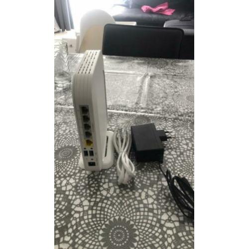KPN arcadyan WiFi versterker (ongebruikt+toebehoren)