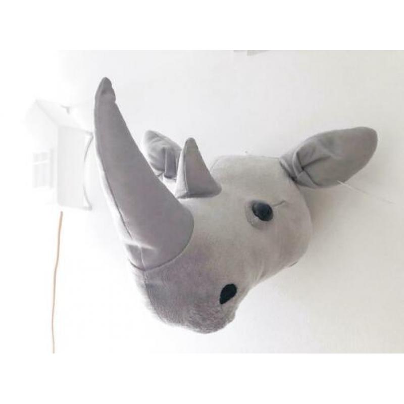 Nieuw! Pluche dierenkop Neushoorn. Wanddecoratie.Kinderkamer