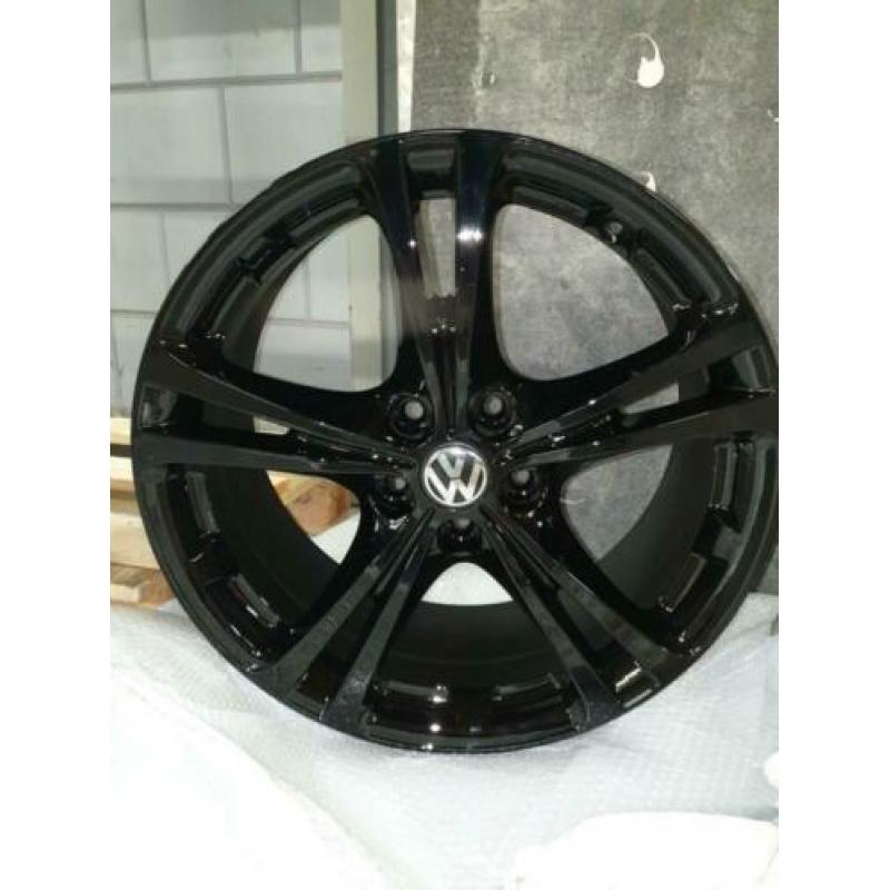 Volkswagen Golf GT R-Line velgen 18"