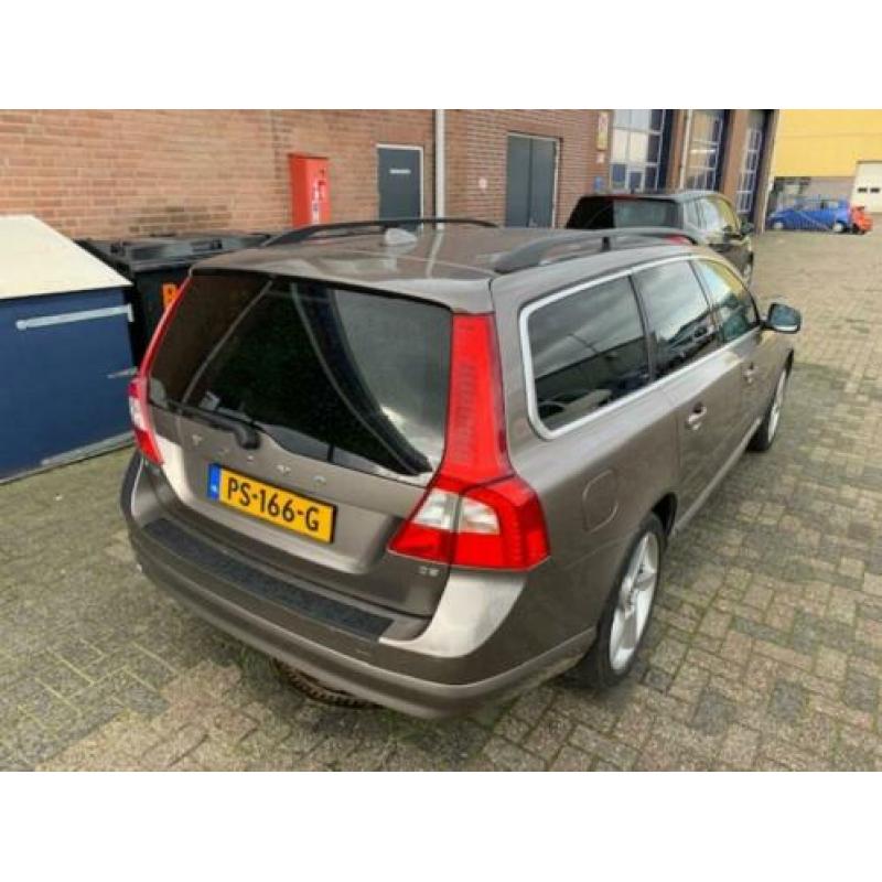 Volvo V70 2.4 D5 185 pk AUT 2008 Grijs leer trekhaak elek da