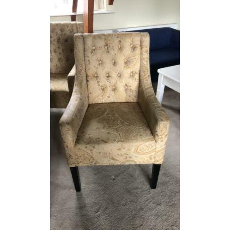 6 top stoelen bekleed met stof van het merk Etro