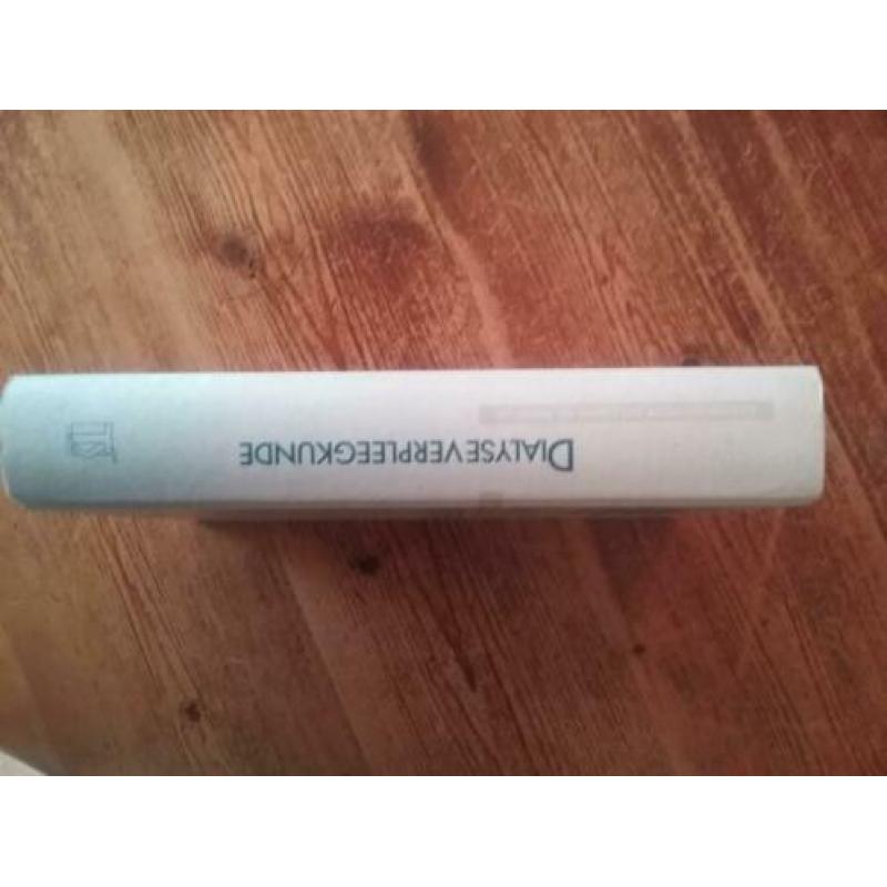 Dialyse verpleegkunde, C. Versluijs e.a.