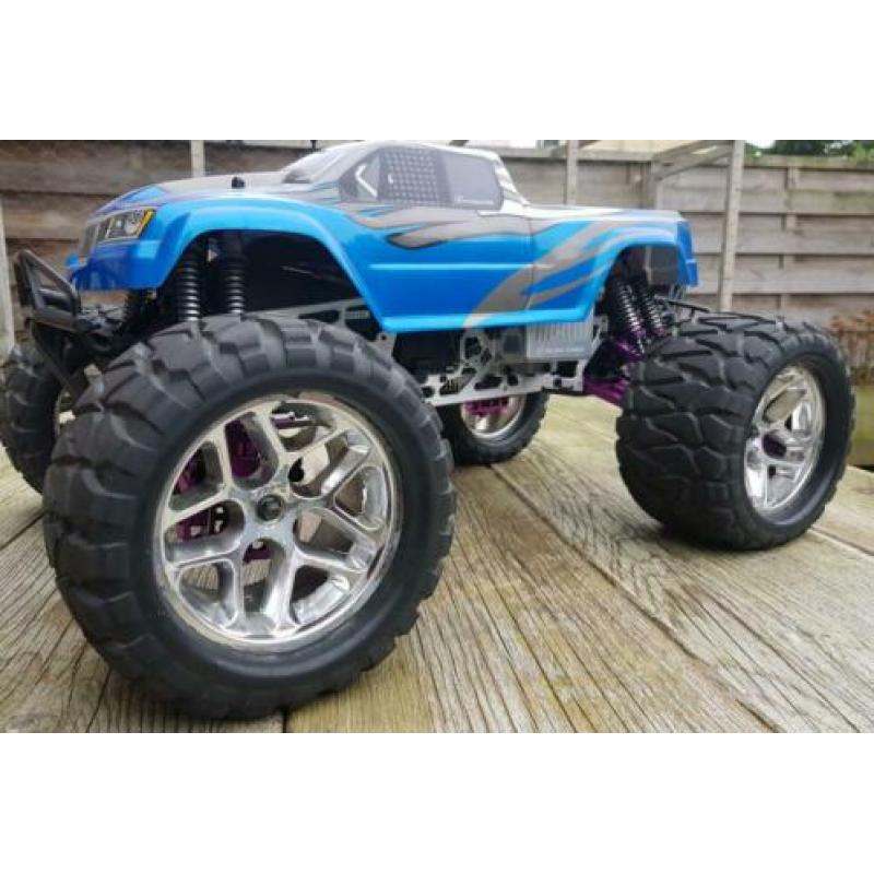 Fraaie one-off HPI SAVAGE XL