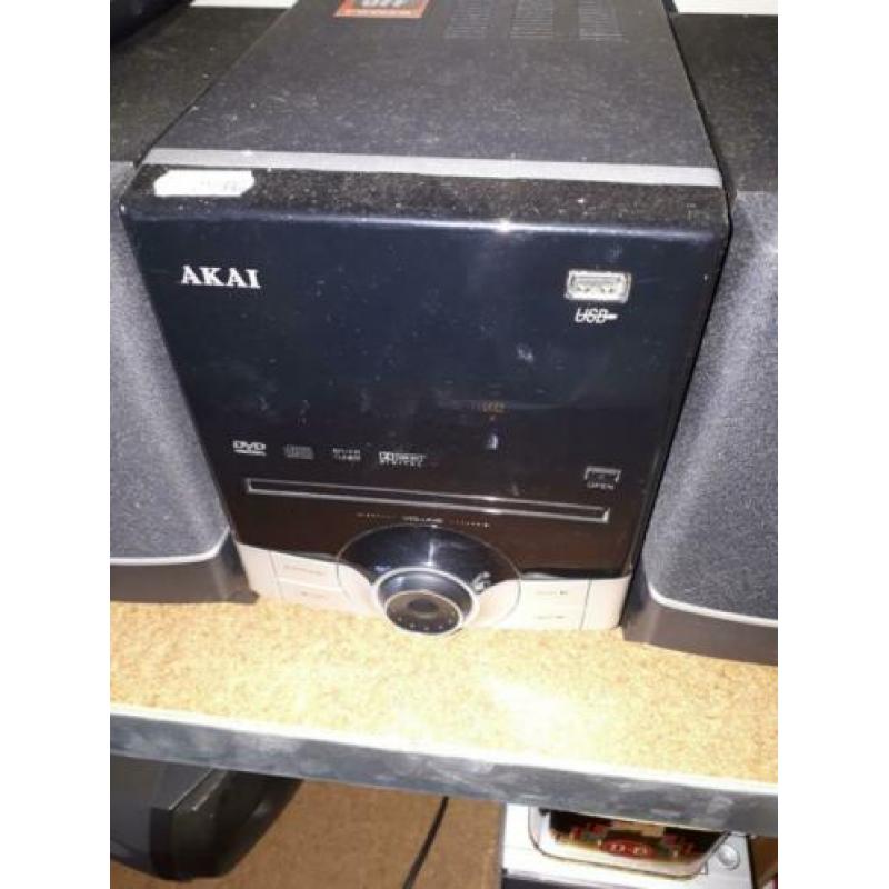 Mooie Akai stereo set