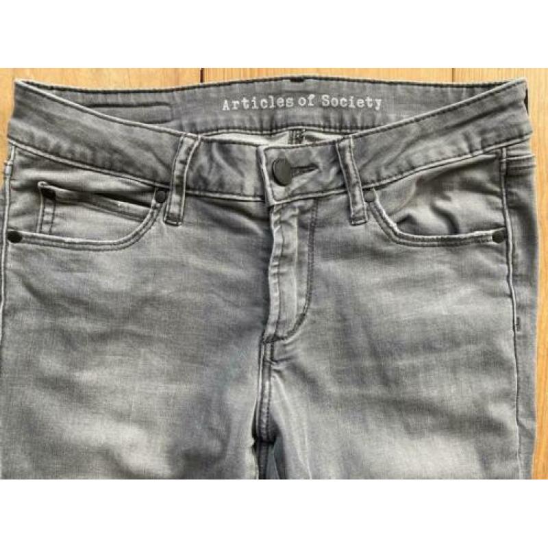 Mooie grijze jeans van Articles