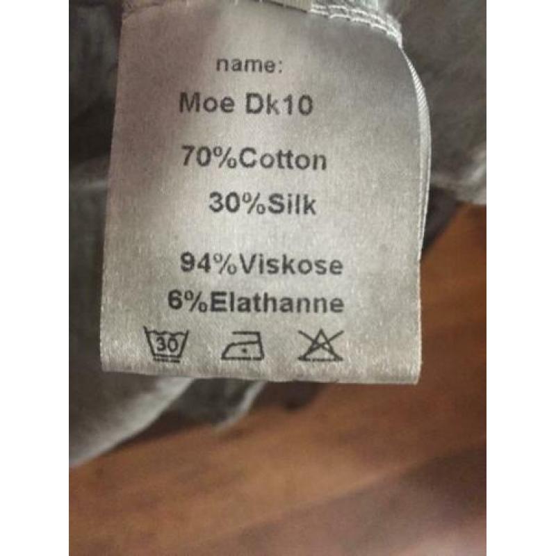 AJ117 Project dun zijde bloesje. XS. Groen.