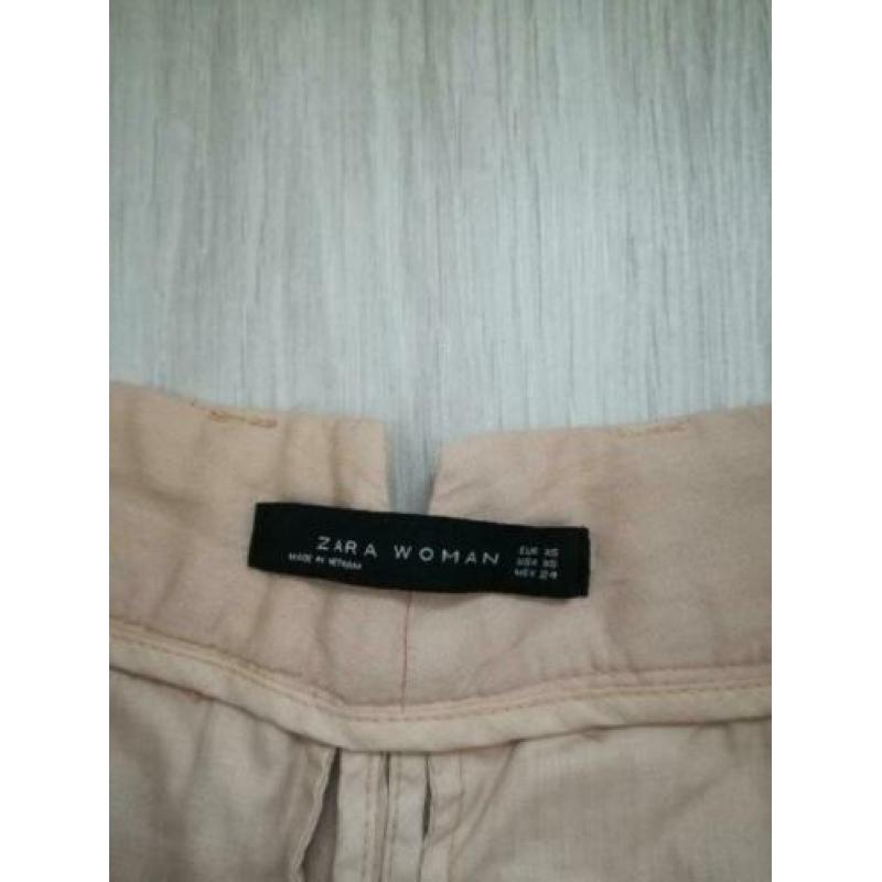 Zara chino mt. XS