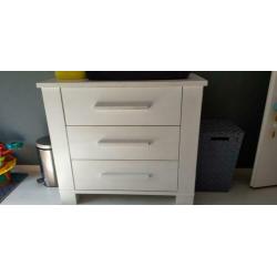 Complete babykamer bopita white wash (kast,commode,ledikant)