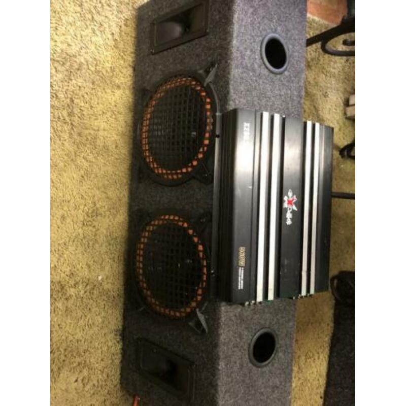 X CALIBER versterker met boombox