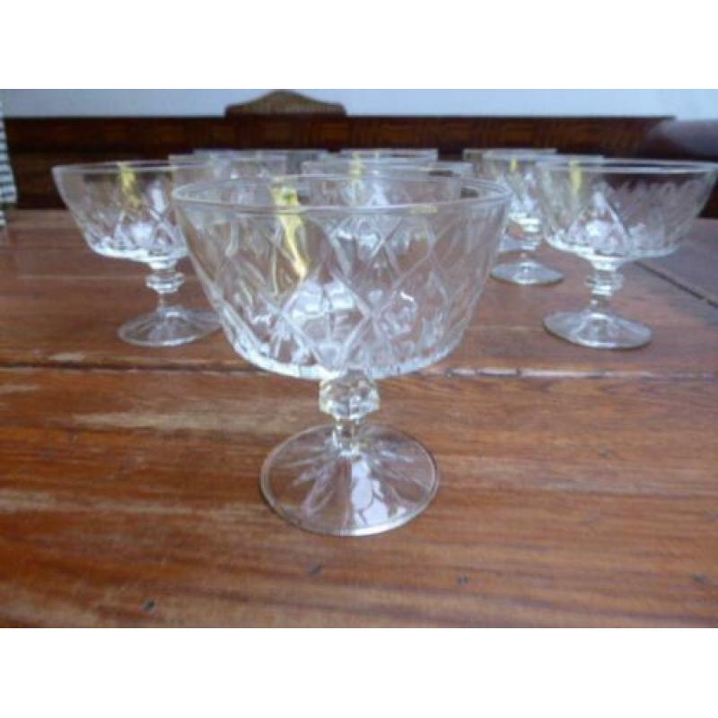 10 vintage persglazen champagne coupes