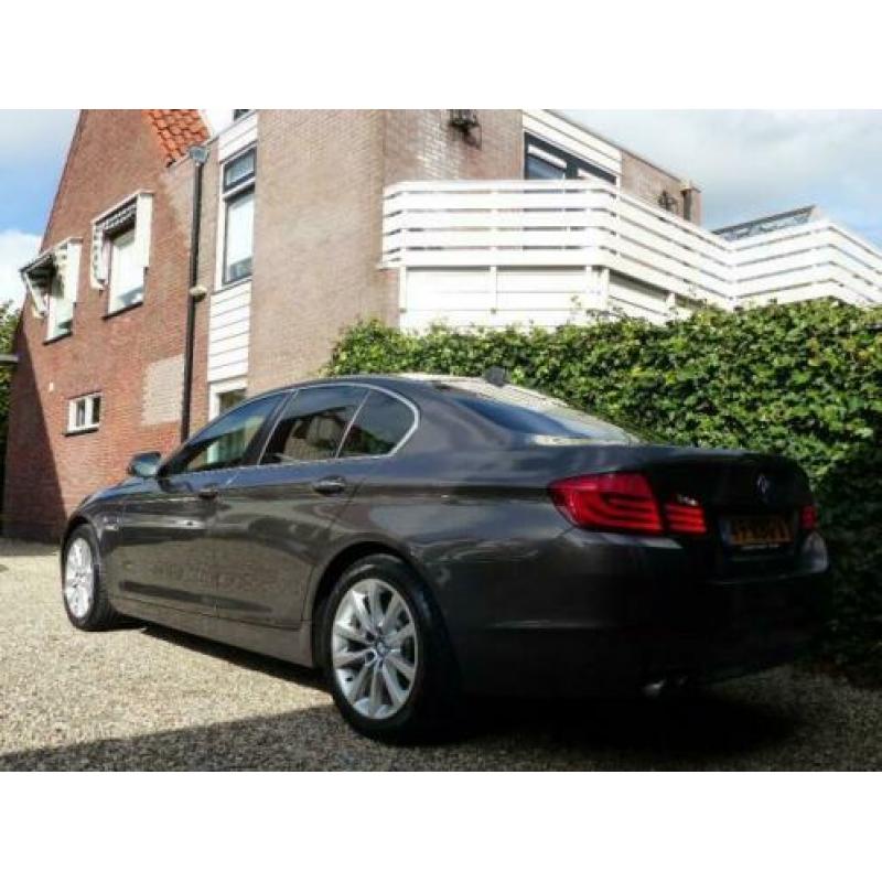 BMW 5-serie 523i High Executive