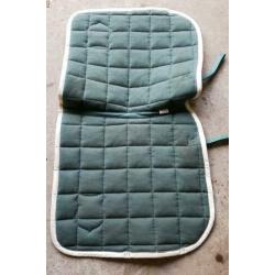 Eskadron seapine green big squere full dressuur dekje.