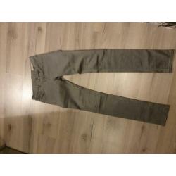 Diesel livier maat 28 lengte 32