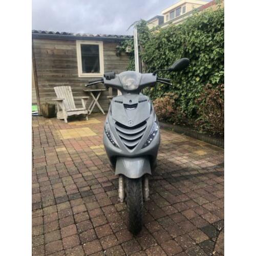 Piaggio zip nardo grey