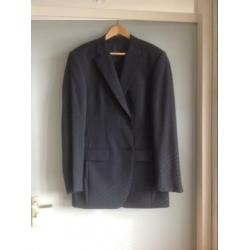 Donkerblauw met krijtstreep kostuum maat 102
