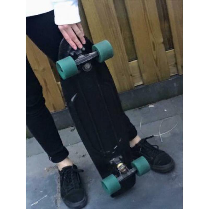 Penny skateboard, zwart met blauw, goede staat
