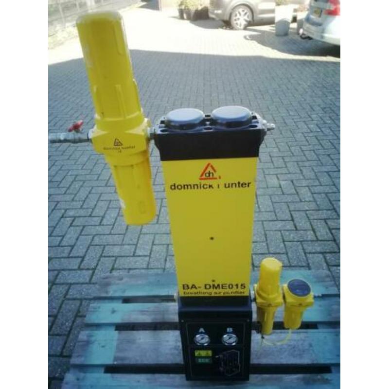 Nette persluchtdroger 750 ltr min met nieuwe filters.