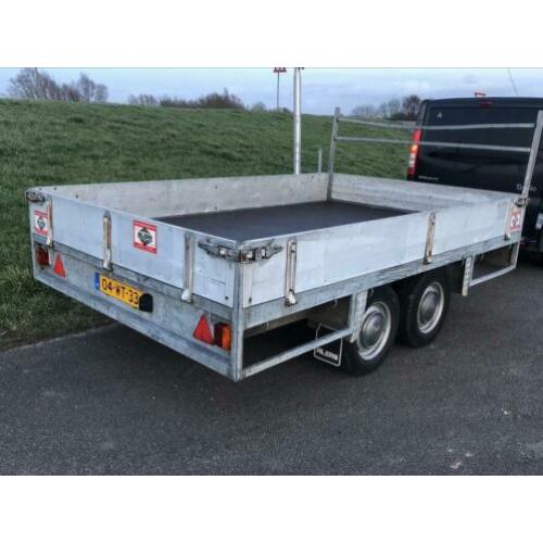 Lekkere brede plateau 2500 kg uitvoering ?