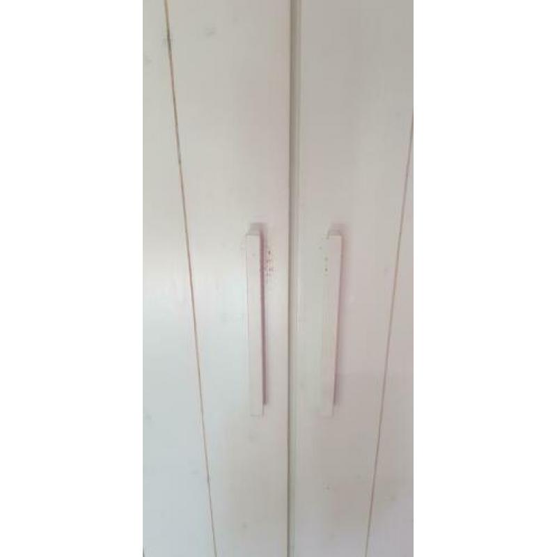 Complete babykamer bopita white wash (kast,commode,ledikant)