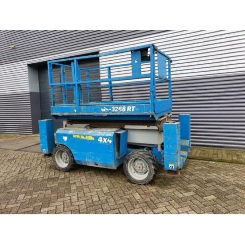 Hoogwerker 4x4 Genie GS-3268 (bj 2007)