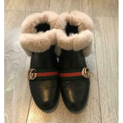 Dames gucci laarsjes met bontrand maat 36.