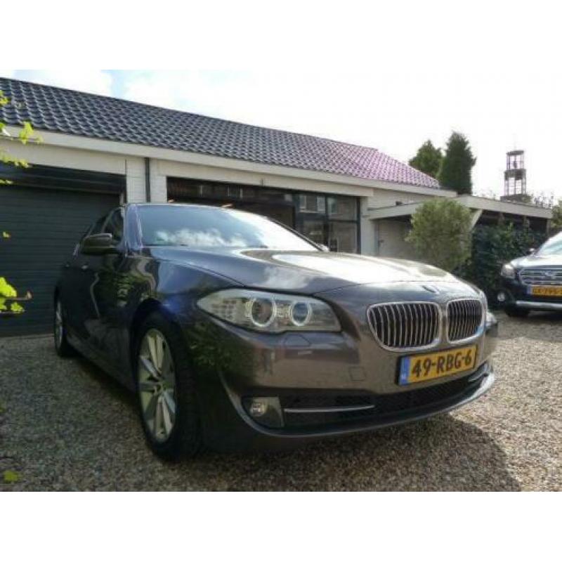 BMW 5-serie 523i High Executive