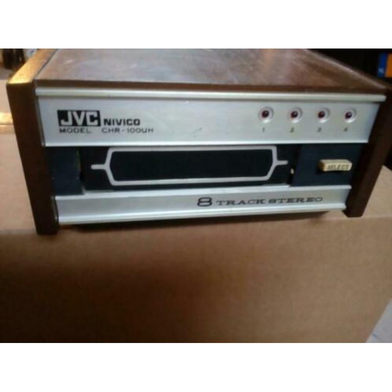 8 trackbandenspeler