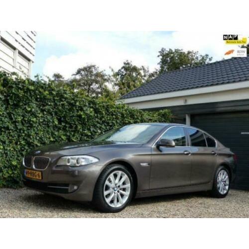BMW 5-serie 523i High Executive