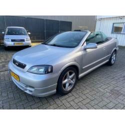 Opel Astra Cabriolet 2.2-16V