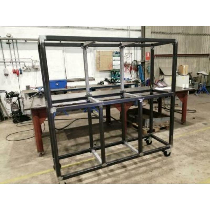 Pop up counter / promotie bar Te Koop / Te huur