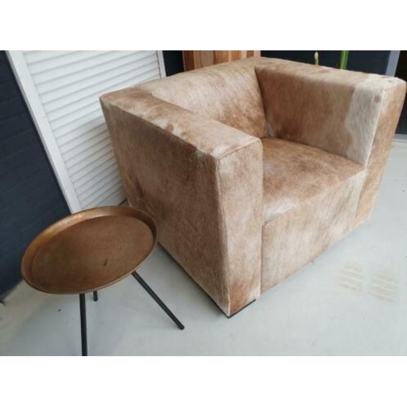 Prachtige luxe fauteuil koeienleer. 90x90x70 cm