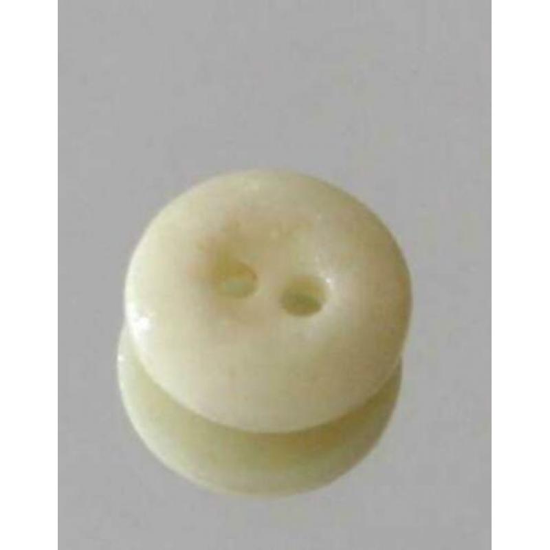 Bijzondere Vintage China glasknopen nr K033 beige