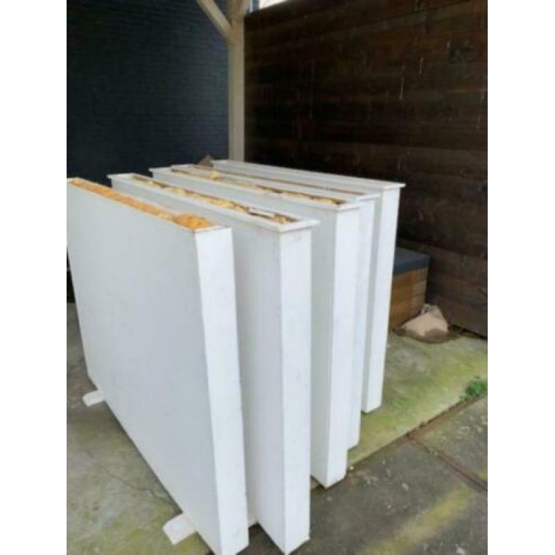 Houten wandjes (plantenbakken)