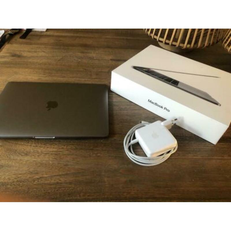 Macbook pro 13” 2019