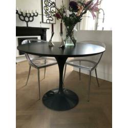 Eettafel zwart Saarinen Knoll (diameter 100 cm)