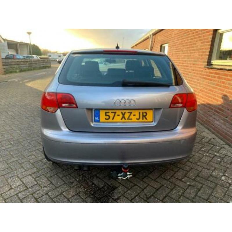 Audi A3 Sportback 1.9 TDI Attraction Pro Line Business Navi,